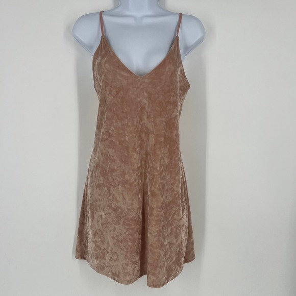 Express Dresses & Skirts - Express Womens XS Blush Pink Crushed Velvet Mini Dress Lace Up Back V-Neck Slip